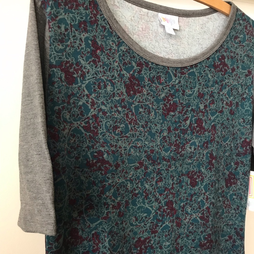 Lularoe - Picture 2 of 2